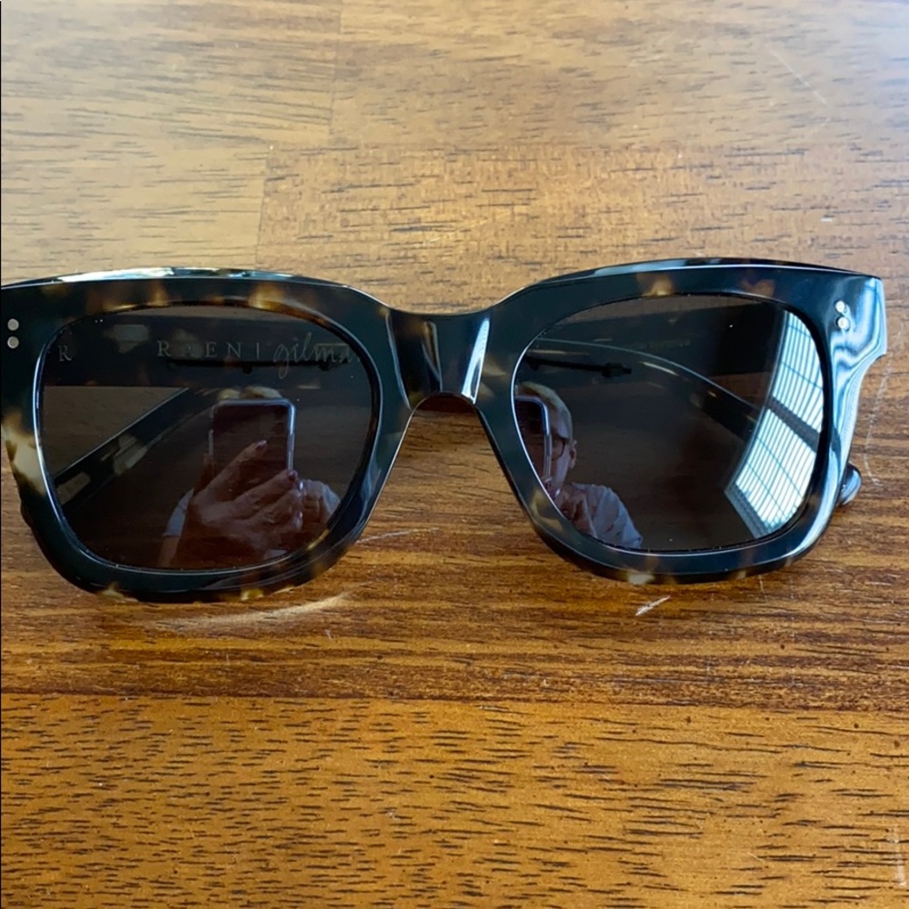Raen Gilman Sunglasses